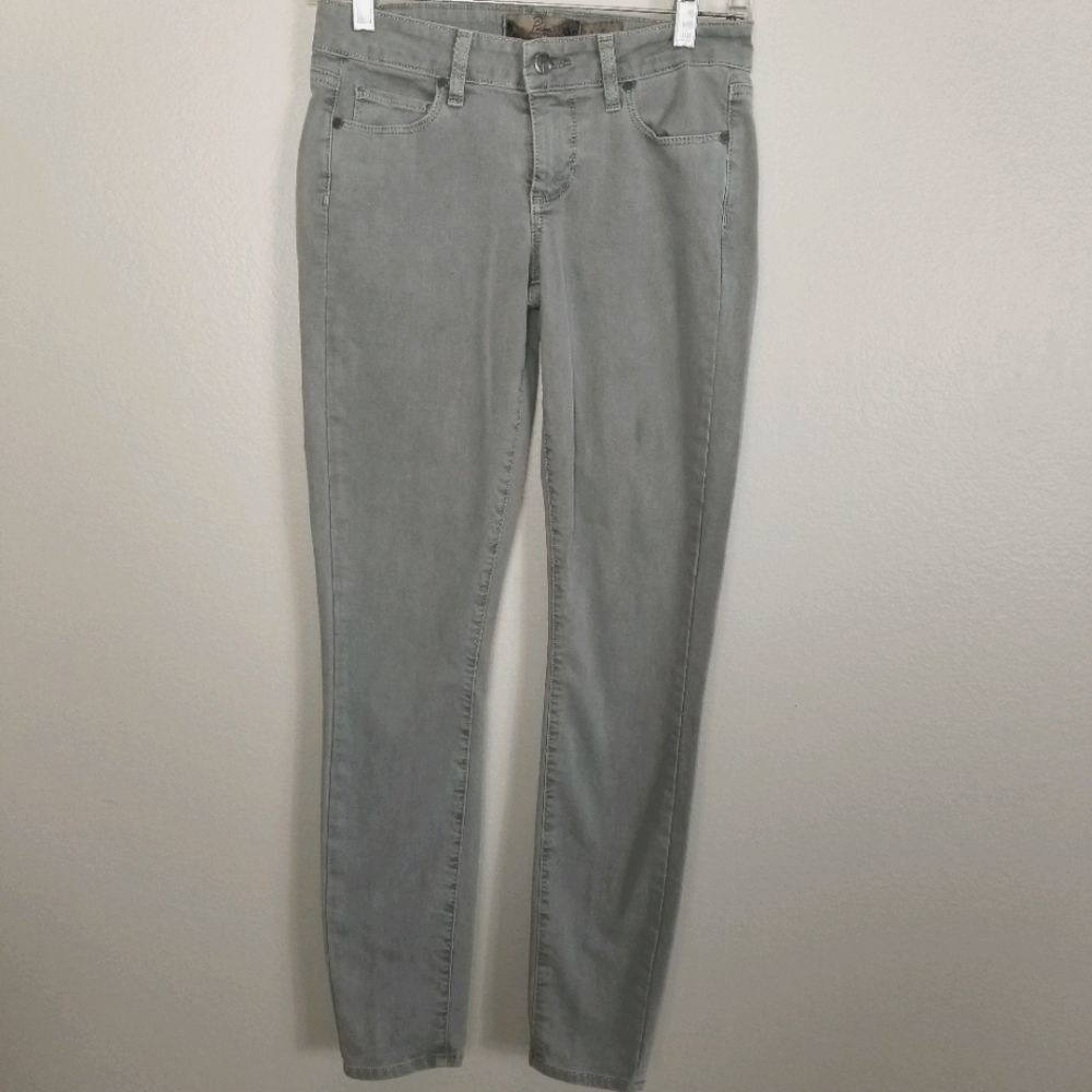 PAIGE VERDUGO JEGGING JEANS